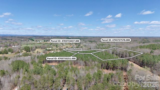 000 Suzanne Lane, Statesville, NC 28677