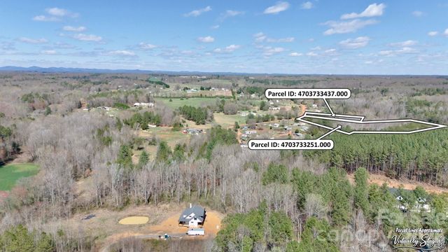 000 Suzanne Lane, Statesville, NC 28677