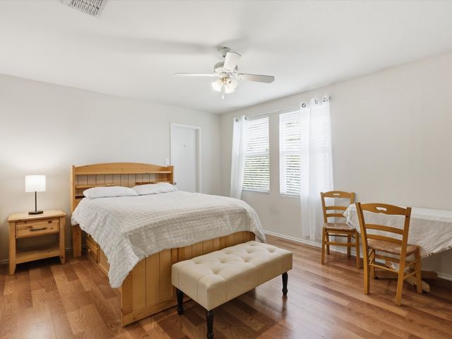 6308 St James Place, Denton, TX 76210