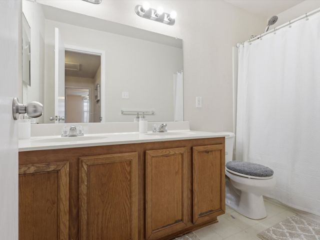 6308 St James Place, Denton, TX 76210
