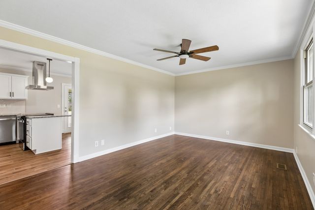 2108 Lynwood Dr, Greenbrier, TN 37073