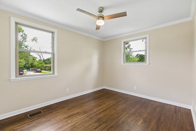 2108 Lynwood Dr, Greenbrier, TN 37073
