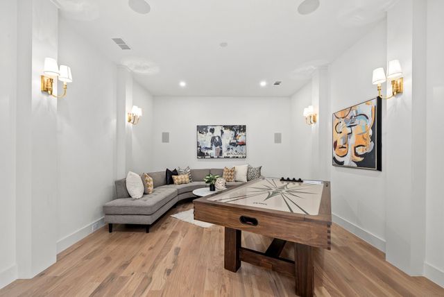 6739 Walnut Hill Lane, Dallas, TX 75230