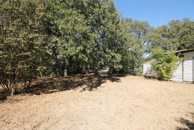 7832 Noneman Road, North Richland Hills, TX 76182