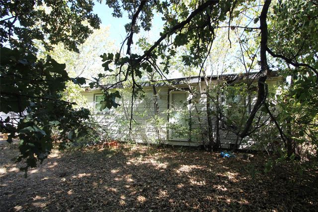 7832 Noneman Road, North Richland Hills, TX 76182