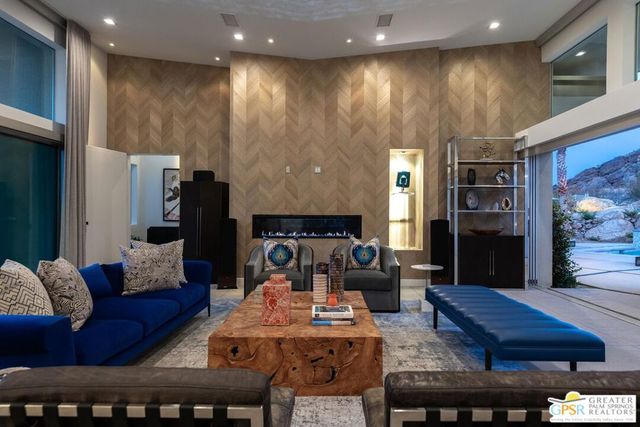 775 S La Mirada Road, Palm Springs, CA 92264