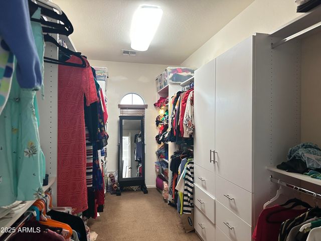 2405 E CHARLOTTE Drive, Phoenix, AZ 85024