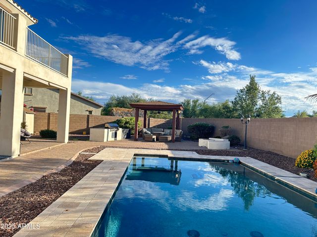 2405 E CHARLOTTE Drive, Phoenix, AZ 85024