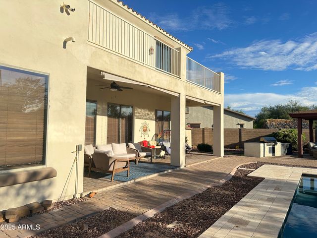 2405 E CHARLOTTE Drive, Phoenix, AZ 85024