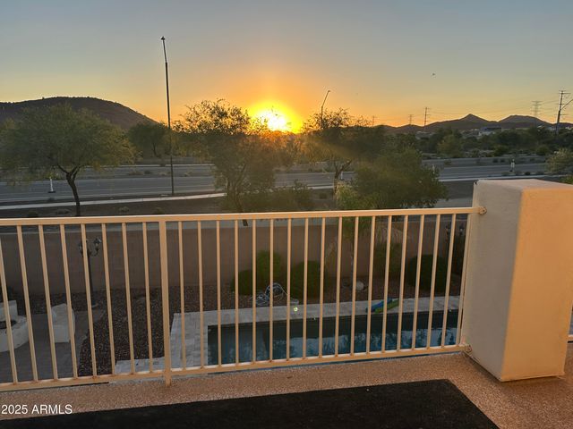 2405 E CHARLOTTE Drive, Phoenix, AZ 85024