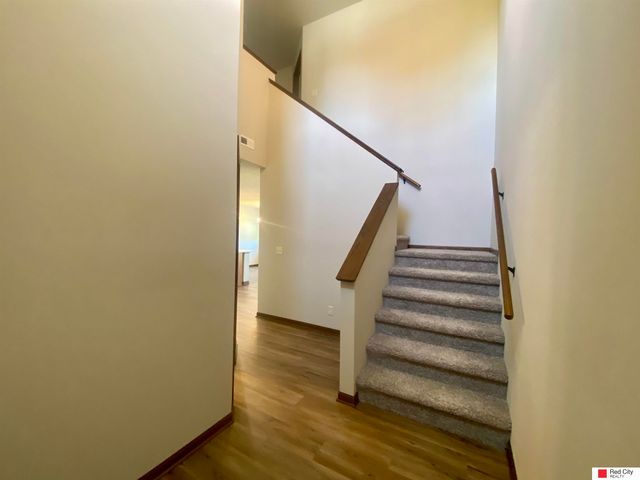5801 Holmstrom Court, Lincoln, NE 68516