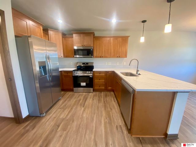 5801 Holmstrom Court, Lincoln, NE 68516