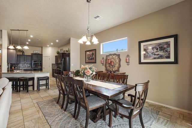 1720 21st Avenue SE, Albuquerque, NM 87124