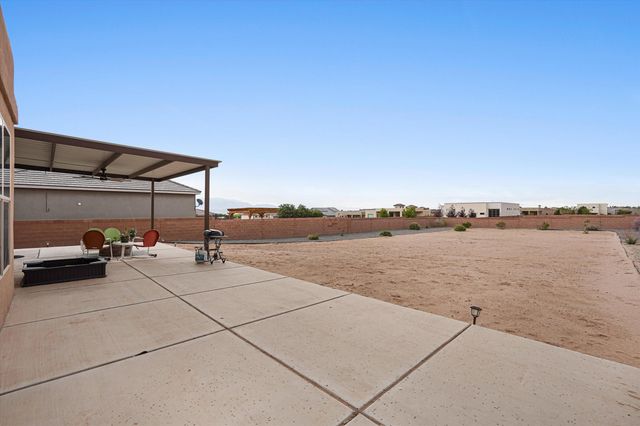 1720 21st Avenue SE, Albuquerque, NM 87124