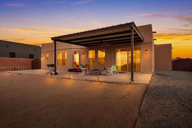1720 21st Avenue SE, Albuquerque, NM 87124