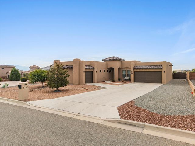 1720 21st Avenue SE, Albuquerque, NM 87124