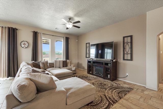 1720 21st Avenue SE, Albuquerque, NM 87124