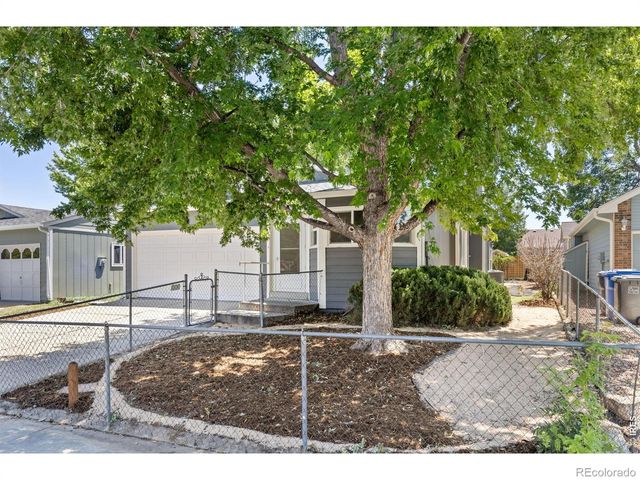 2874 SW Bridalwreath Place, Loveland, CO 80537