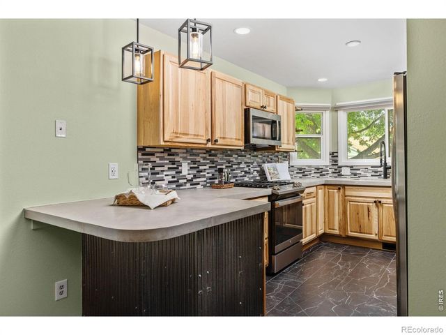2874 SW Bridalwreath Place, Loveland, CO 80537