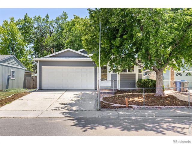 2874 SW Bridalwreath Place, Loveland, CO 80537