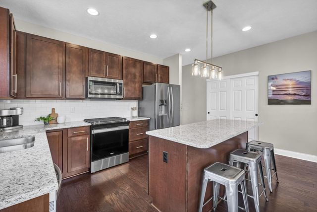 9372 Dewitt Drive, Plain City, OH 43064