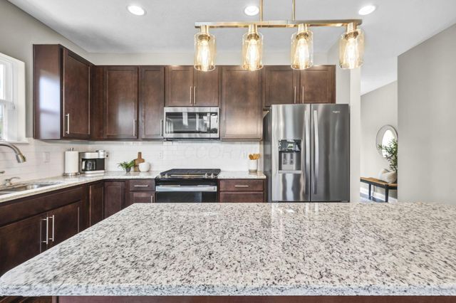 9372 Dewitt Drive, Plain City, OH 43064