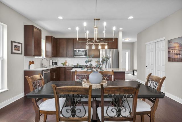 9372 Dewitt Drive, Plain City, OH 43064