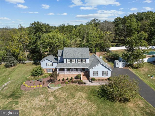 107 LAUNCHRIS DR, Winchester, VA 22602