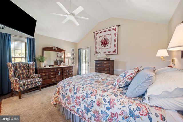 107 LAUNCHRIS DR, Winchester, VA 22602