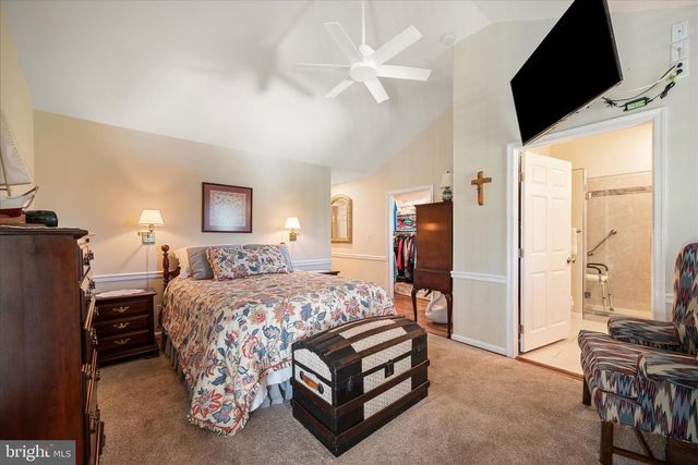 107 LAUNCHRIS DR, Winchester, VA 22602