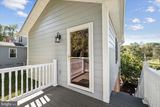 107 LAUNCHRIS DR, Winchester, VA 22602