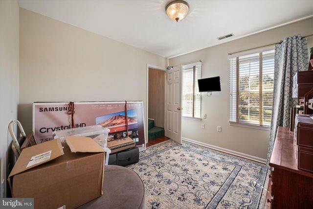 107 LAUNCHRIS DR, Winchester, VA 22602
