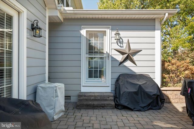 107 LAUNCHRIS DR, Winchester, VA 22602