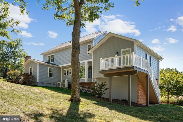 107 LAUNCHRIS DR, Winchester, VA 22602