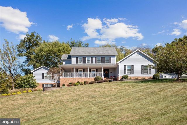 107 LAUNCHRIS DR, Winchester, VA 22602