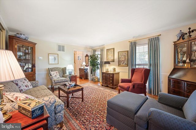 107 LAUNCHRIS DR, Winchester, VA 22602