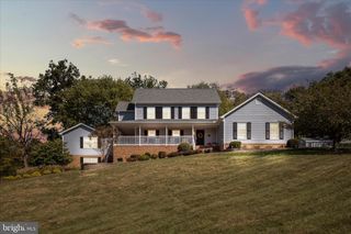 107 LAUNCHRIS DR, Winchester, VA 22602