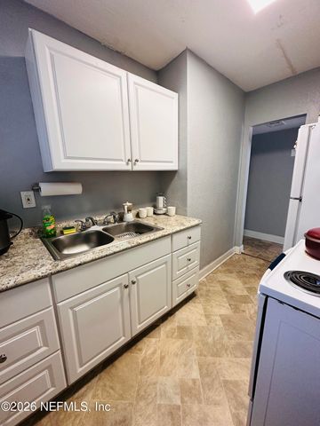 5238 SAN JUAN Avenue, Jacksonville, FL 32210