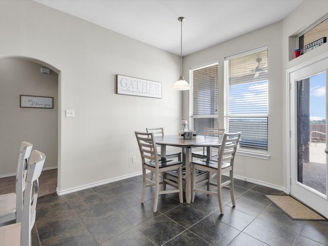 205 King George Road, Ponder, TX 76259