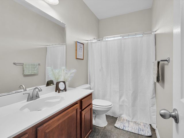 205 King George Road, Ponder, TX 76259