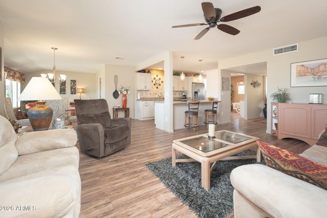 13633 N TAN TARA Point, Sun City, AZ 85351