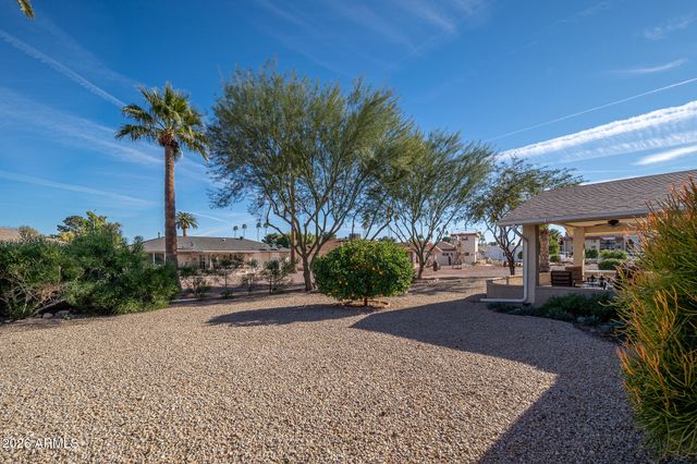 13633 N TAN TARA Point, Sun City, AZ 85351