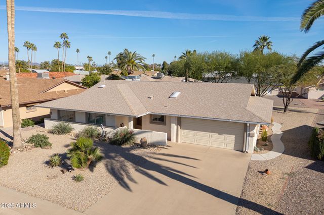 13633 N TAN TARA Point, Sun City, AZ 85351