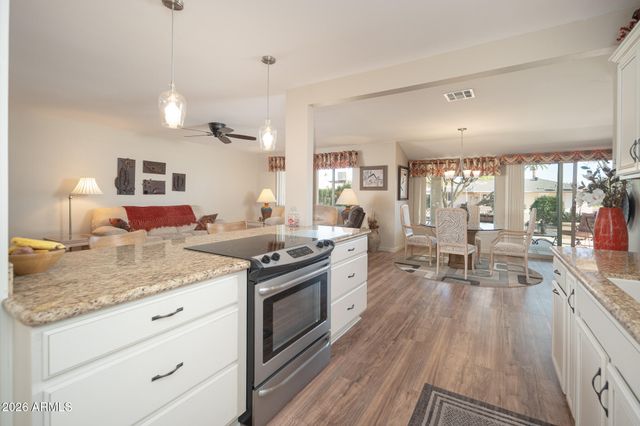 13633 N TAN TARA Point, Sun City, AZ 85351