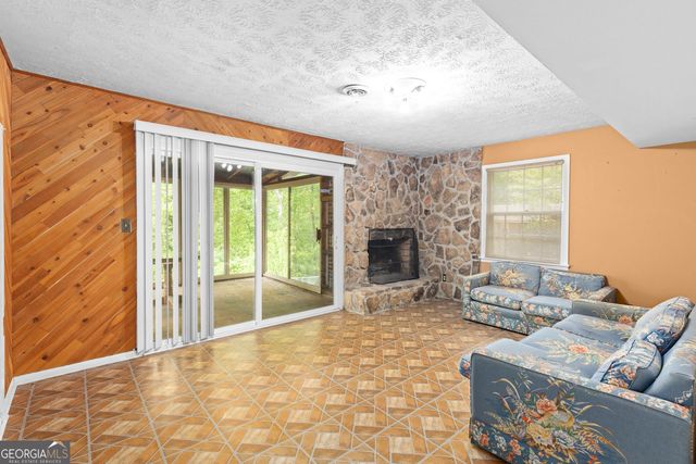 1569 Bubbling Creek Road NE, Brookhaven, GA 30319