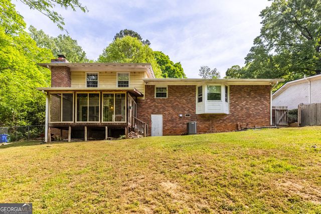 1569 Bubbling Creek Road NE, Brookhaven, GA 30319