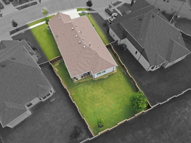 1632 Cotton Road, Van Alstyne, TX 75495