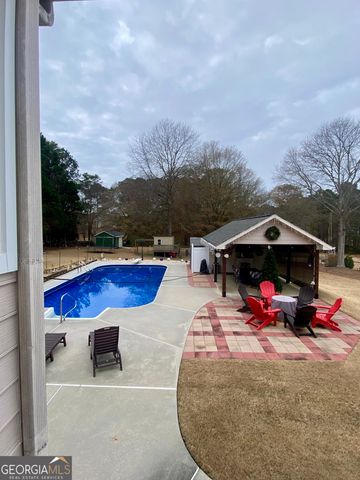 2822 Green Road, Loganville, GA 30052