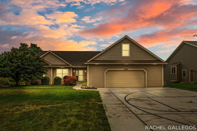 10699 Antelope Drive, Zeeland, MI 49464