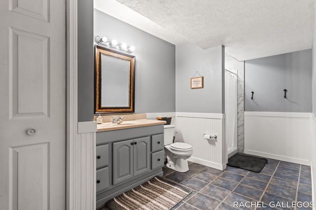 10699 Antelope Drive, Zeeland, MI 49464